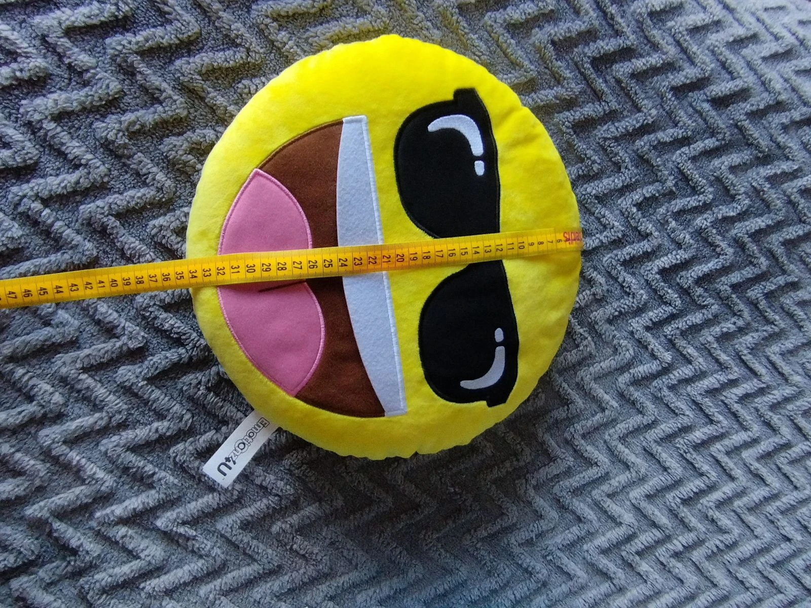 Peluches cojines emojis – photo 7